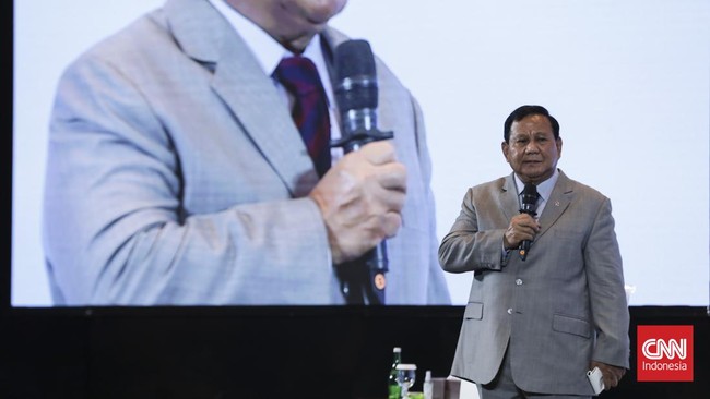 Capres KIM Prabowo Subianto mengklaim RI dipersulit saat ekspor pisang ke Jepang. (CNN Indonesia/Safir Makki)